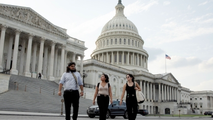 rutgers students walking in washington dc during their scarlet service internship