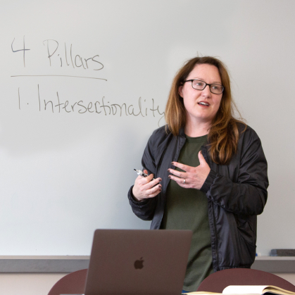 School of Criminal Justice Associate Professor Sarah Wakefield teaches class