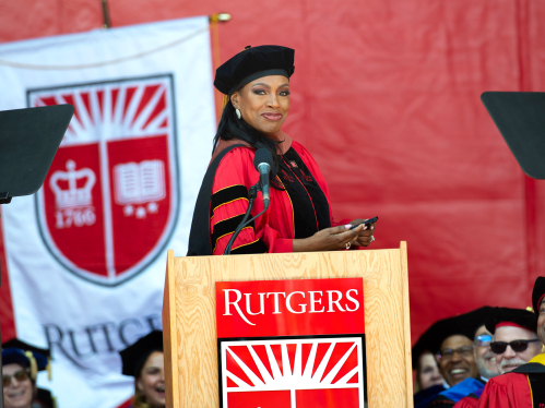 Sheryl Lee Ralph delivers the address at 2023 Commencement